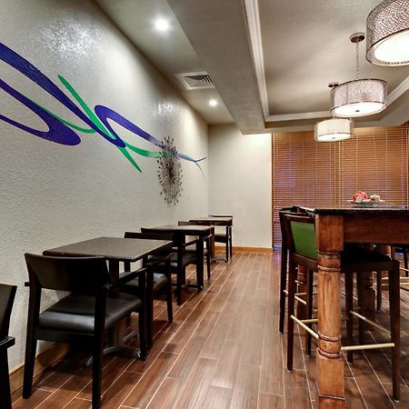 Holiday Inn Express Marshfield - Springfield Area By Ihg Luaran gambar