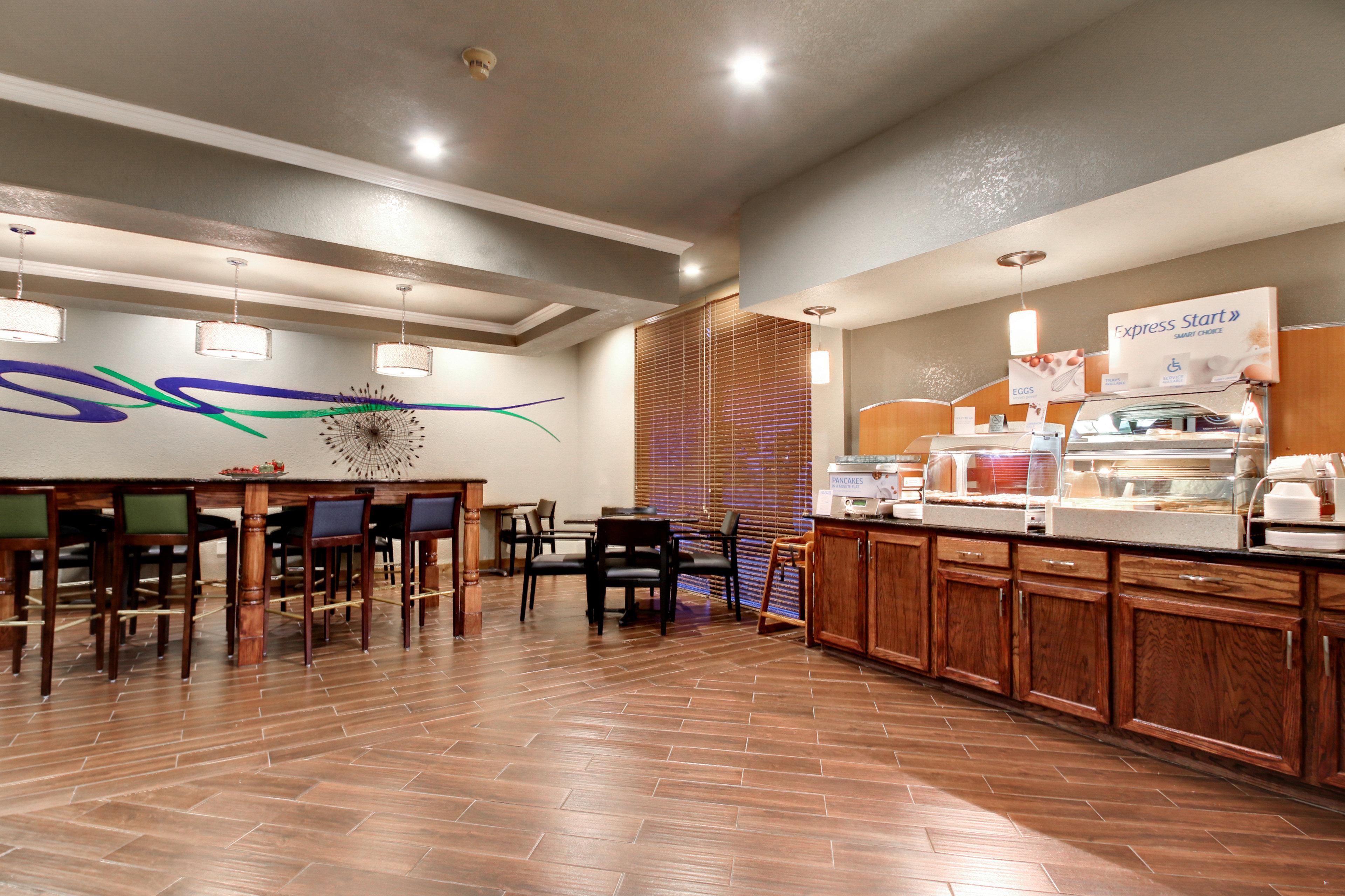 Holiday Inn Express Marshfield - Springfield Area By Ihg Luaran gambar