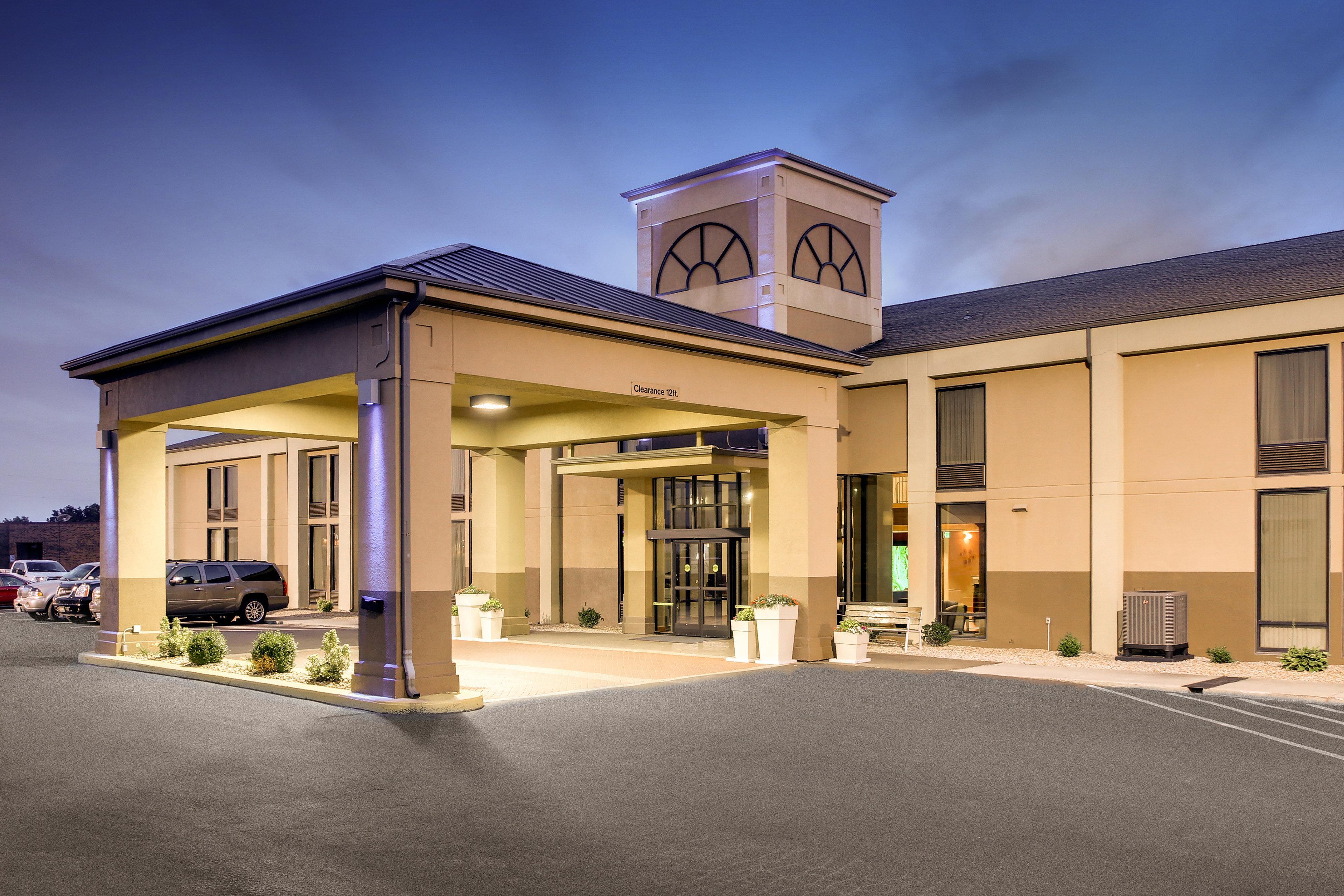 Holiday Inn Express Marshfield - Springfield Area By Ihg Luaran gambar
