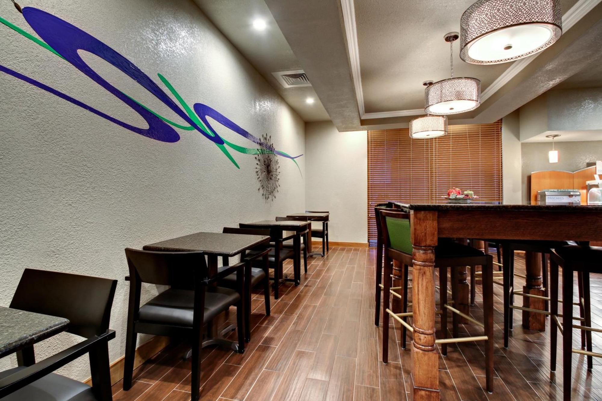 Holiday Inn Express Marshfield - Springfield Area By Ihg Luaran gambar