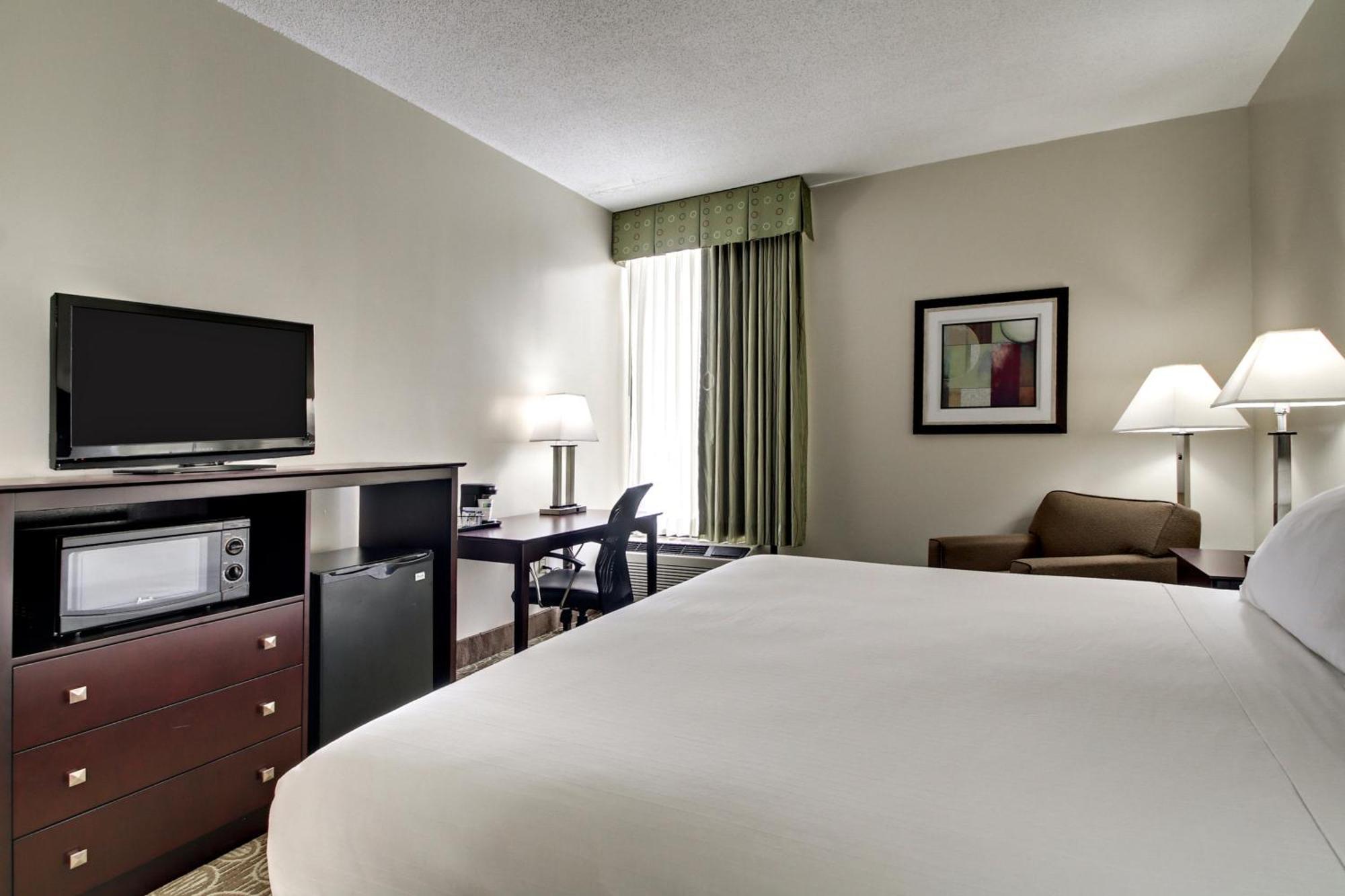 Holiday Inn Express Marshfield - Springfield Area By Ihg Luaran gambar
